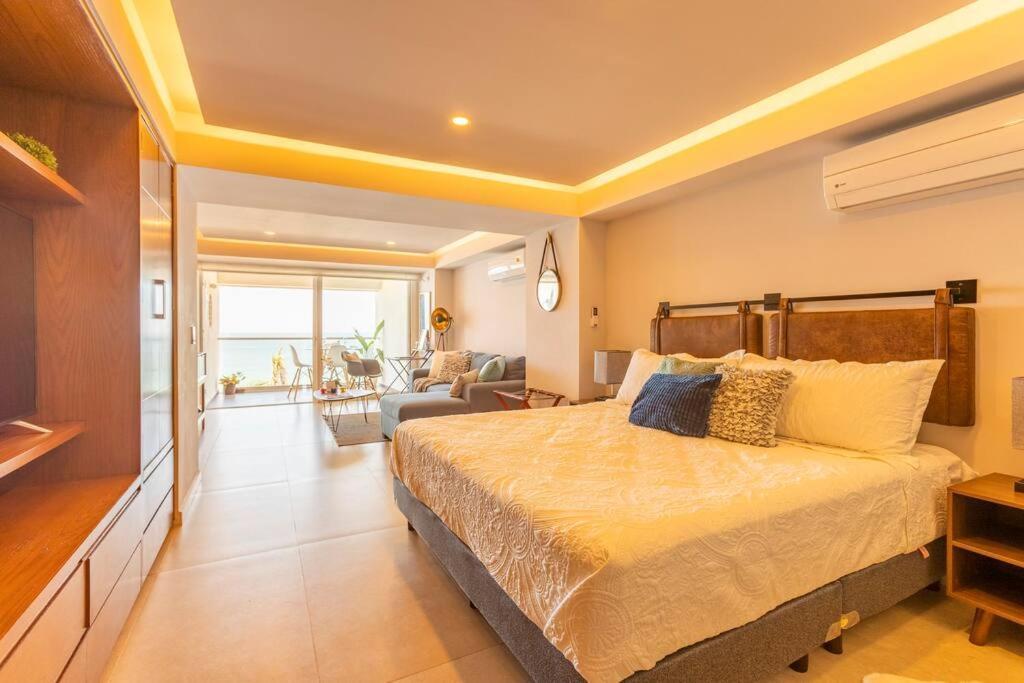 Harbor 7010 By Moikkarentals Beachfront 600Mb Wifi Пуерто Валярта Екстериор снимка